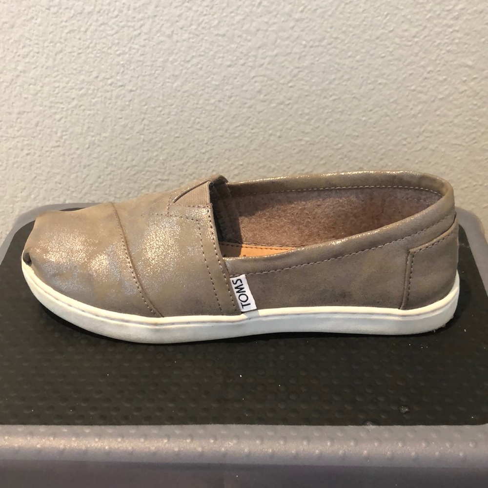 TOMS Distressed Gunmetal Finish Slips Ons